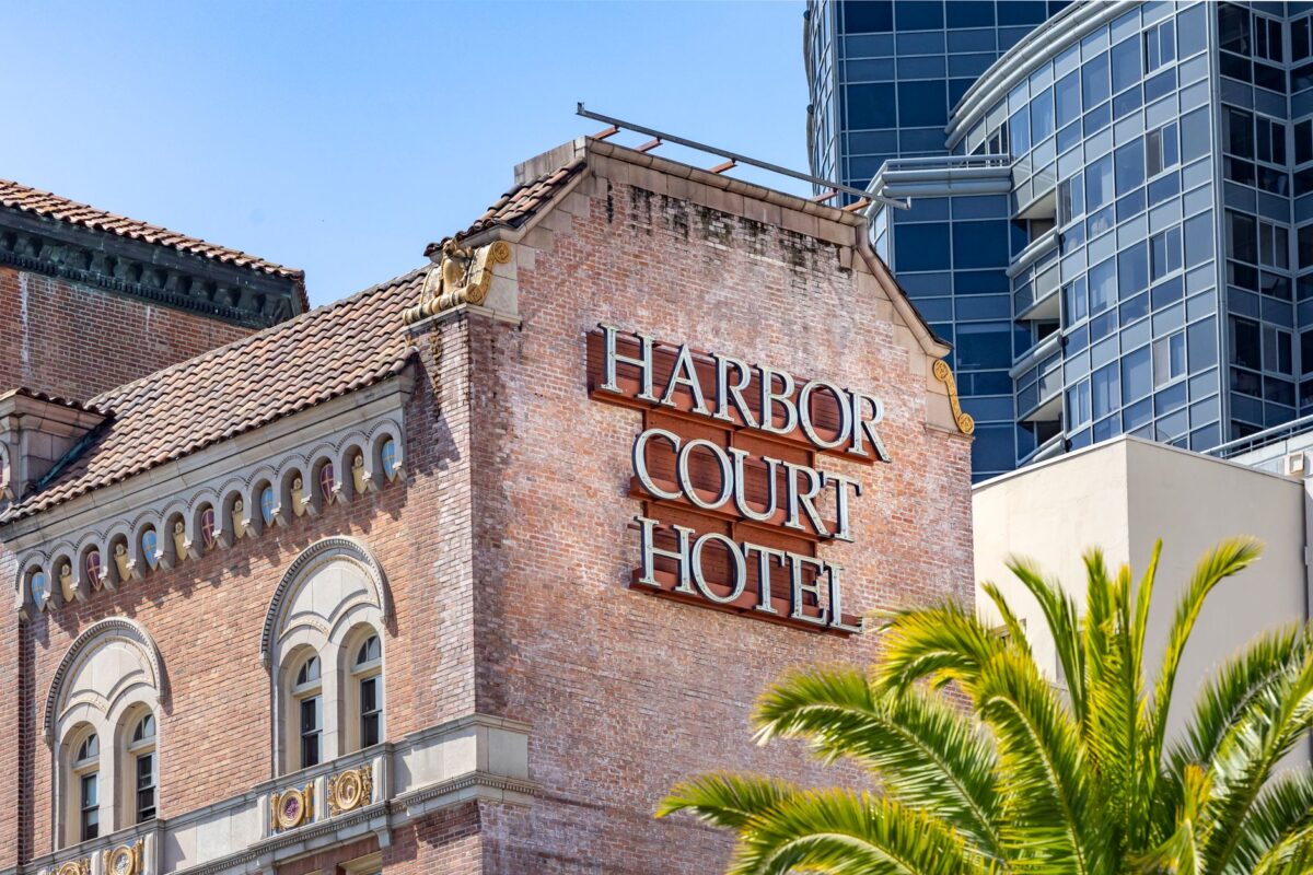 hotel california paroles cas usage profil