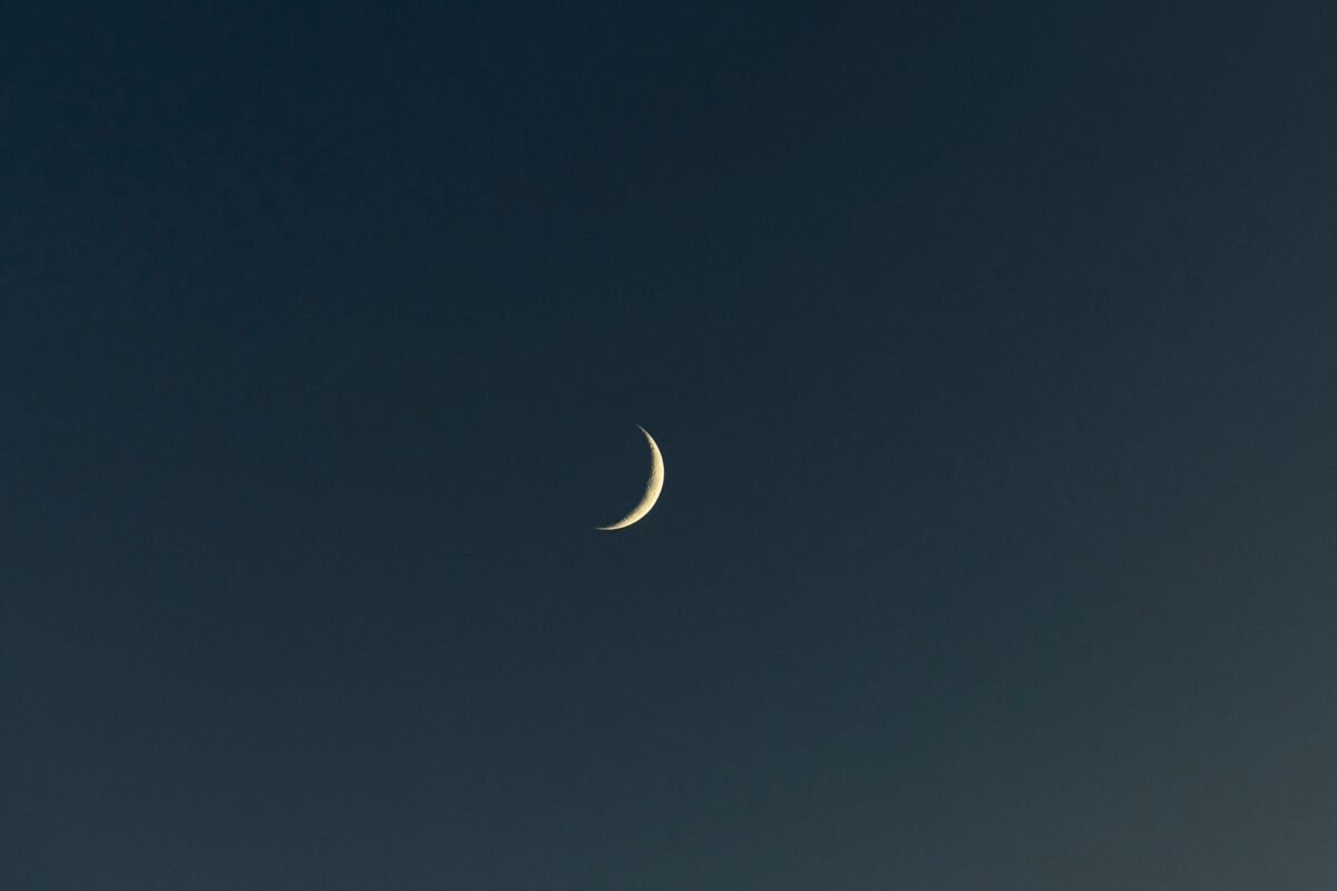 mystère clair lune chanson se lit