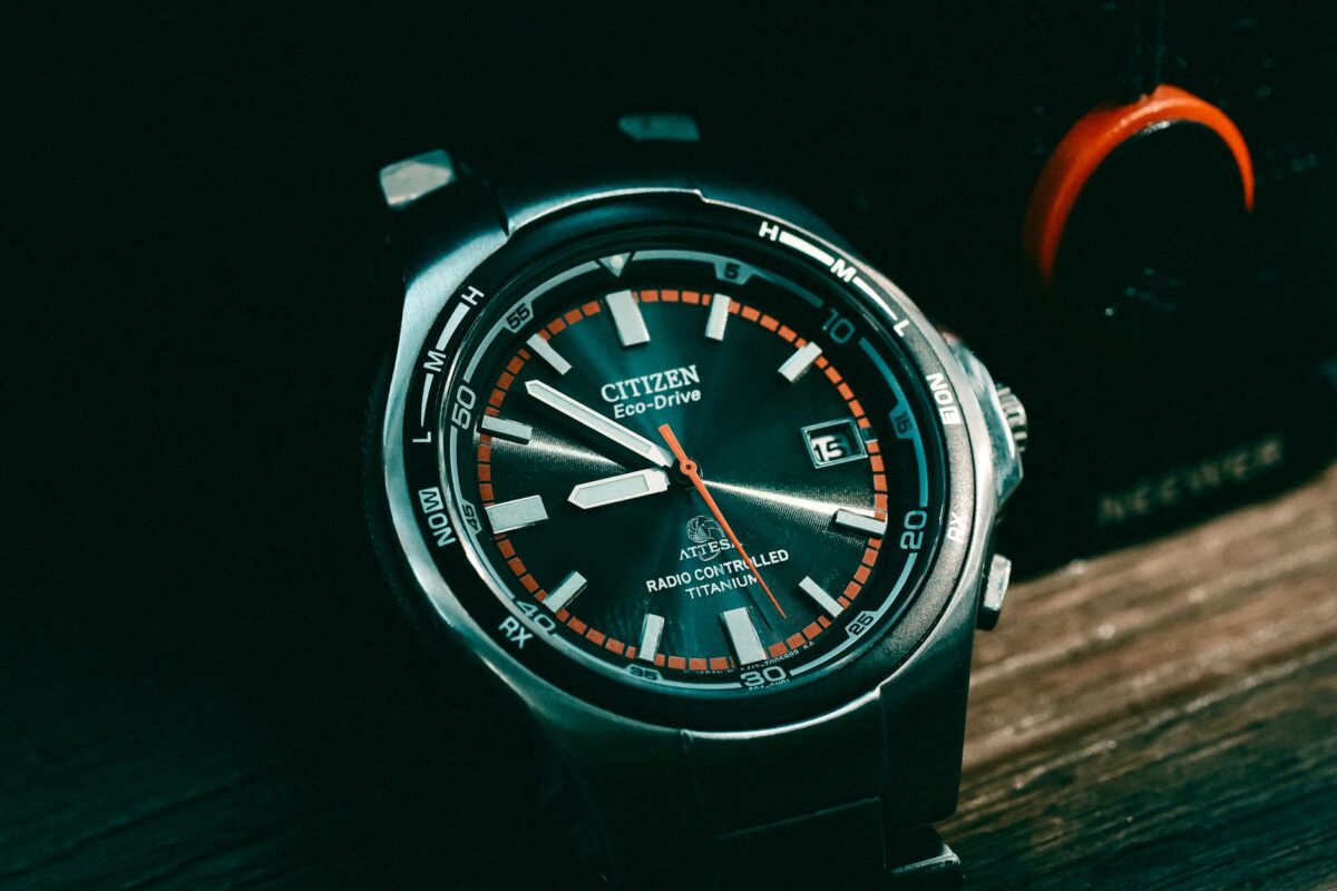 montre japonaise automatique lire fiche technique